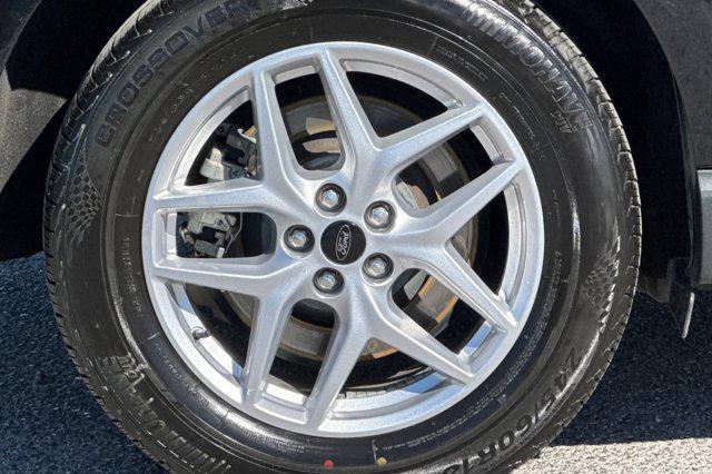 used 2023 Ford Edge car, priced at $17,896