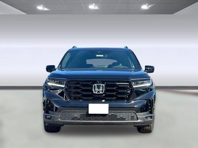 new 2025 Honda Pilot car, priced at $56,075