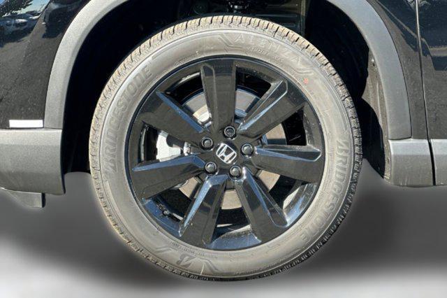new 2025 Honda Pilot car, priced at $56,075