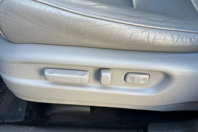 used 2017 Honda Pilot car, priced at $18,999