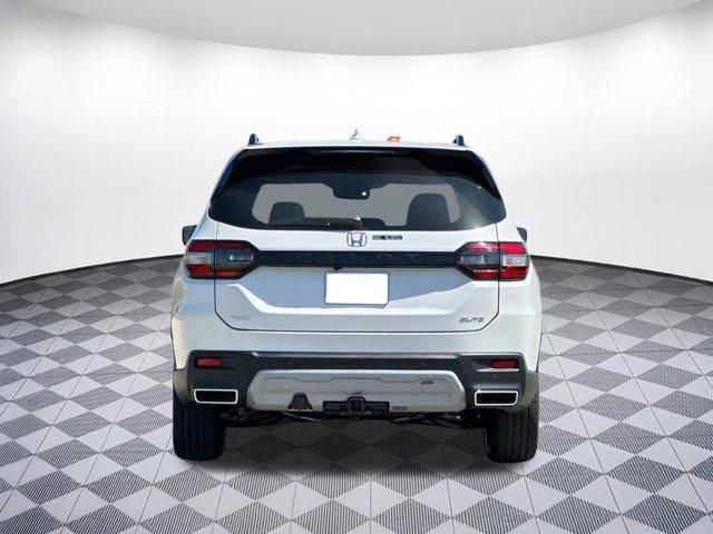 new 2025 Honda Pilot car, priced at $53,981