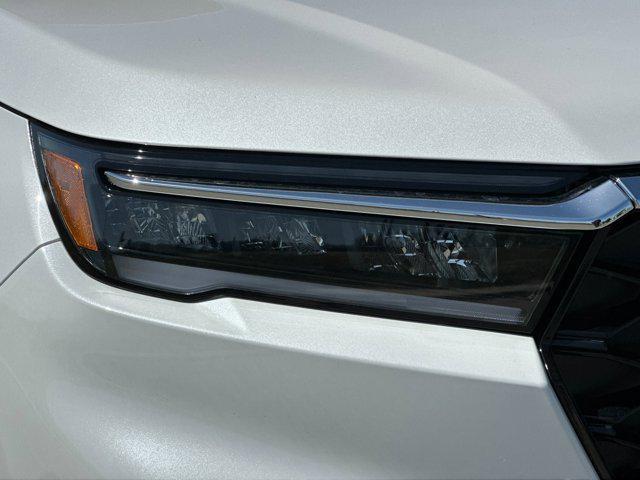 new 2025 Honda Pilot car, priced at $53,981