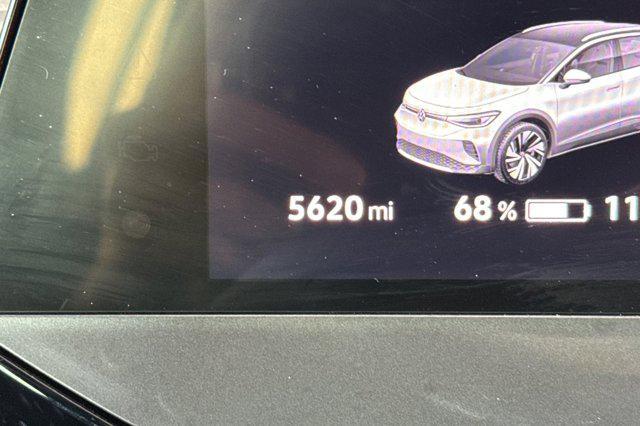 used 2024 Volkswagen ID.4 car, priced at $20,966