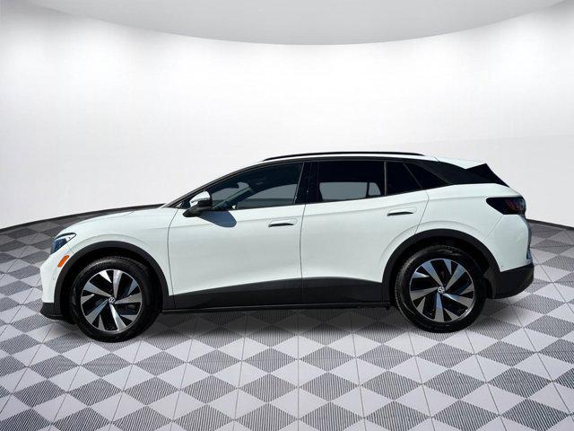 used 2024 Volkswagen ID.4 car, priced at $20,966