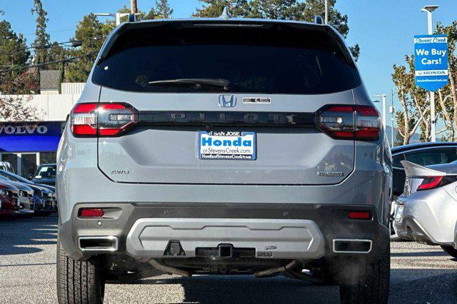 new 2025 Honda Pilot car, priced at $50,391