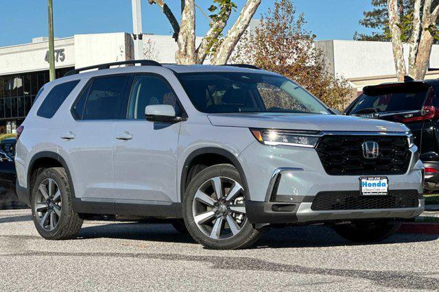 new 2025 Honda Pilot car, priced at $50,391