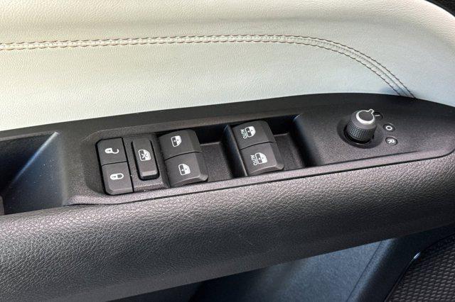 used 2022 Jeep Compass car, priced at $19,596