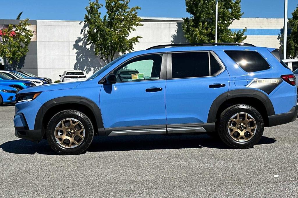 used 2024 Honda Pilot car, priced at $44,996