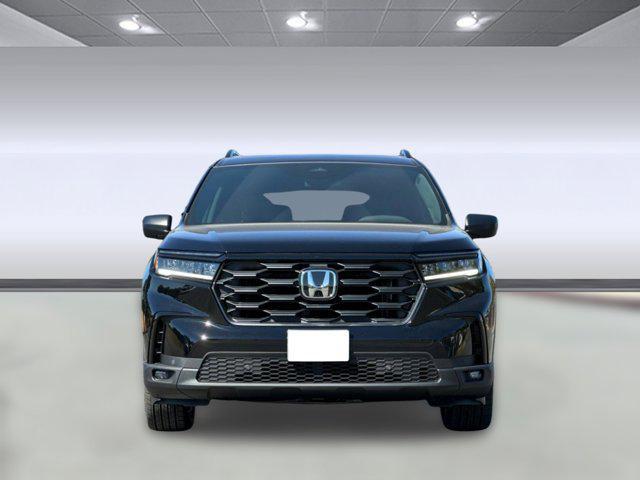 new 2025 Honda Pilot car, priced at $43,795
