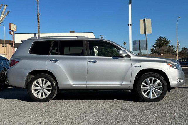 used 2008 Toyota Highlander Hybrid car, priced at $16,999