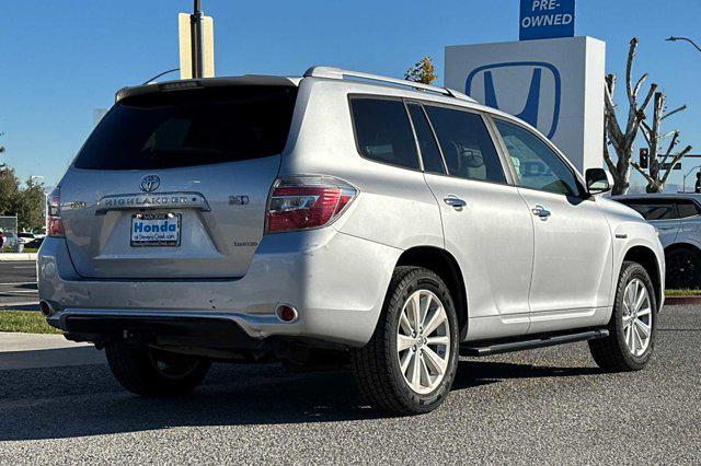 used 2008 Toyota Highlander Hybrid car, priced at $16,999