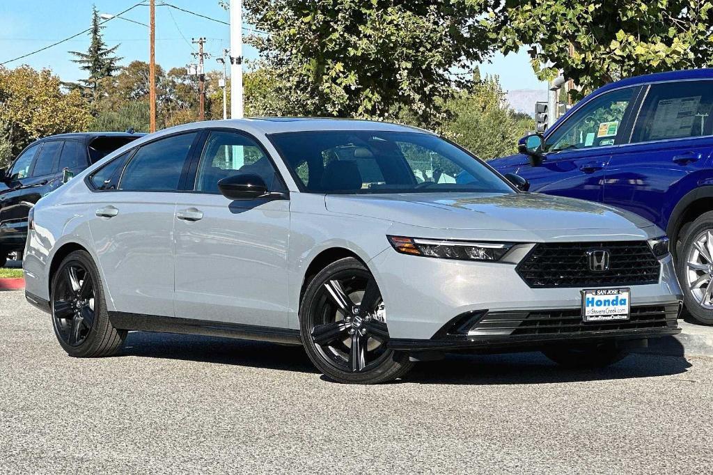 new 2024 Honda Accord Hybrid car