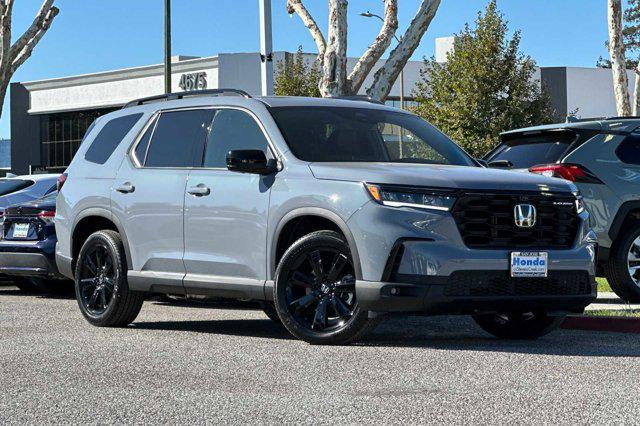 new 2025 Honda Pilot car, priced at $55,035