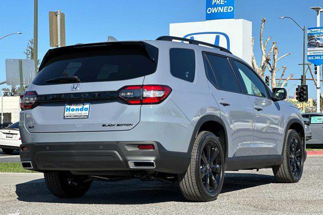 new 2025 Honda Pilot car, priced at $55,035