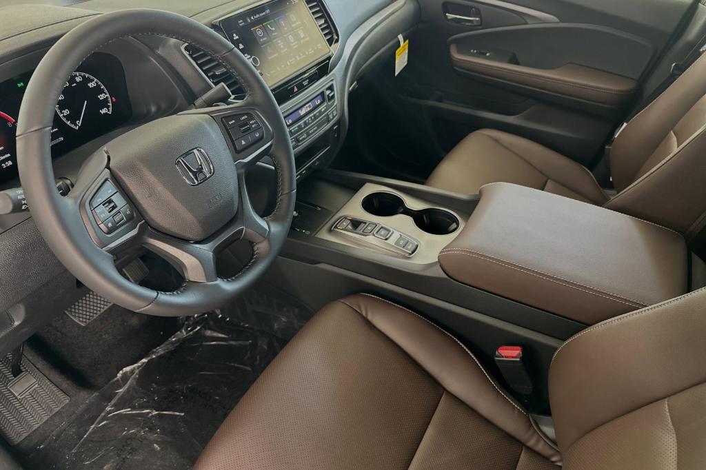 new 2024 Honda Ridgeline car, priced at $41,392