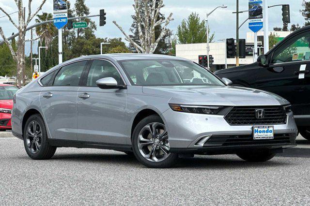 new 2024 Honda Accord Hybrid car