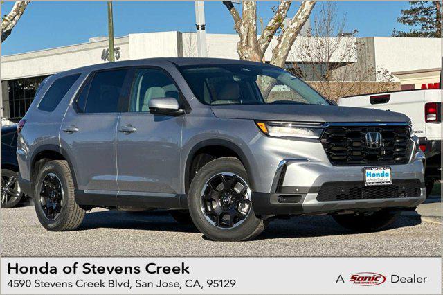 new 2025 Honda Pilot car, priced at $46,795