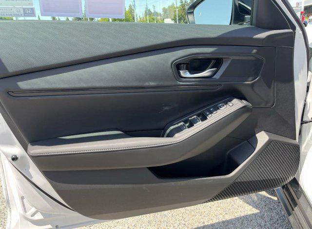new 2025 Honda Accord Hybrid car, priced at $35,981