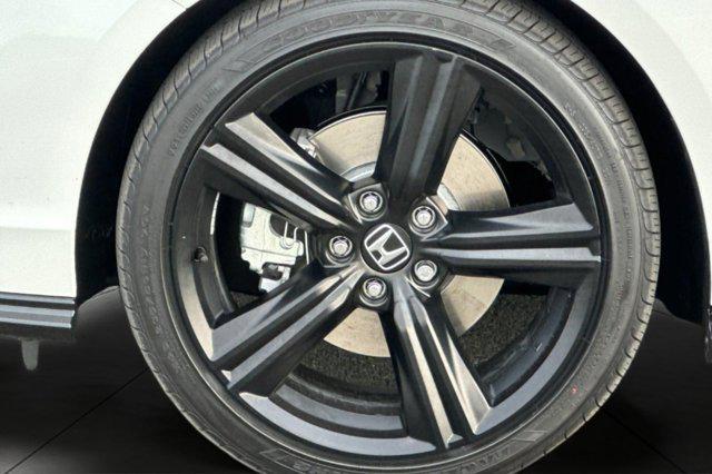 new 2025 Honda Accord Hybrid car, priced at $35,981