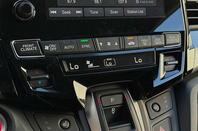 new 2024 Honda Odyssey car, priced at $40,494