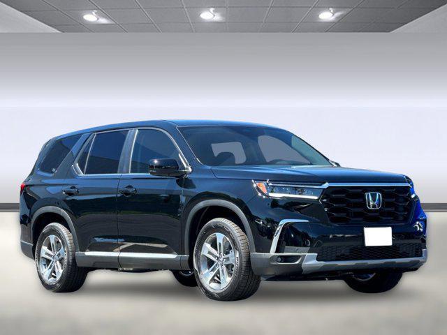 new 2025 Honda Pilot car, priced at $44,995