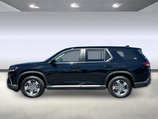 new 2025 Honda Pilot car, priced at $44,995