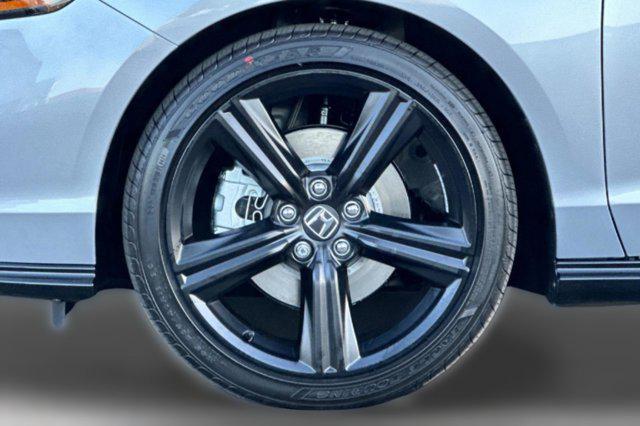 new 2025 Honda Accord Hybrid car, priced at $35,521