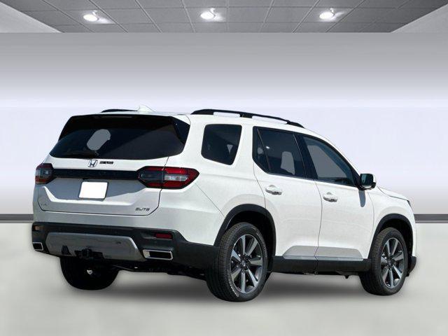 new 2025 Honda Pilot car, priced at $55,030
