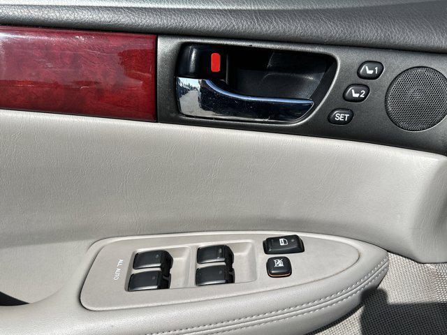used 2003 Lexus ES 300 car, priced at $5,499