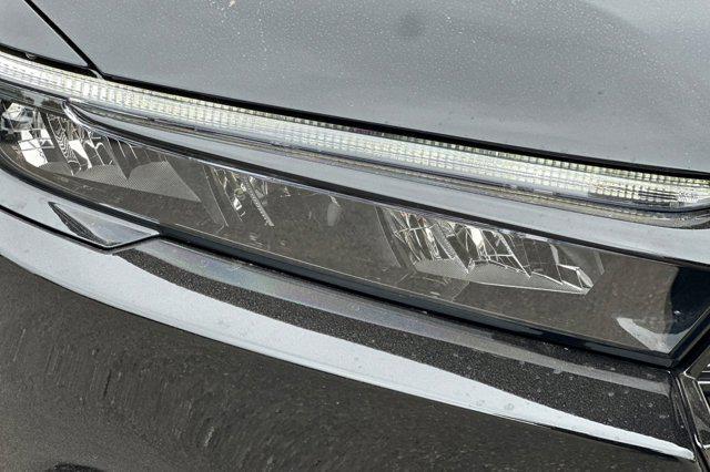new 2026 Honda CR-V Hybrid car, priced at $38,525