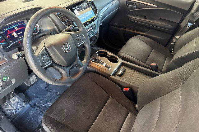 used 2022 Honda Pilot car, priced at $27,588