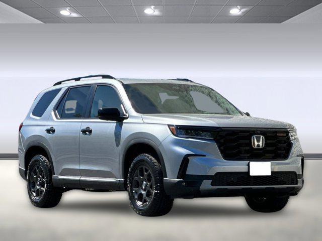 new 2025 Honda Pilot car, priced at $50,895