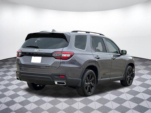 new 2025 Honda Pilot car, priced at $55,031