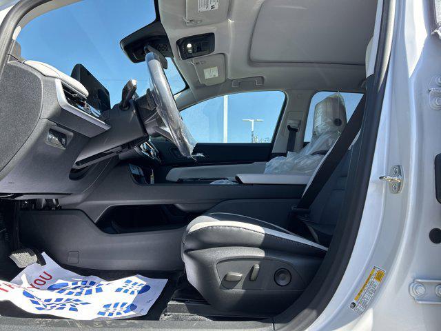 new 2025 Honda Prologue car, priced at $54,601