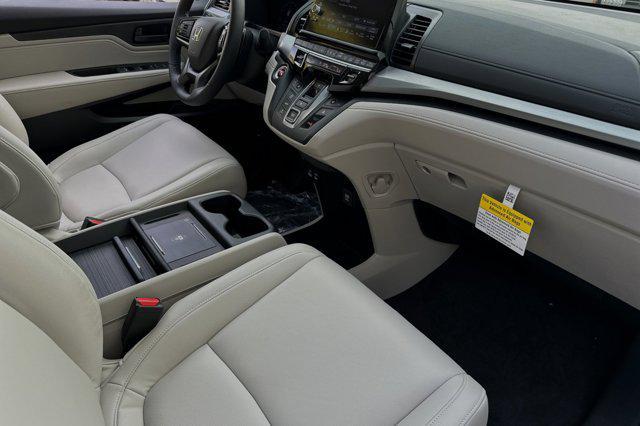 new 2025 Honda Odyssey car, priced at $43,670