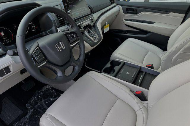 new 2025 Honda Odyssey car, priced at $43,670