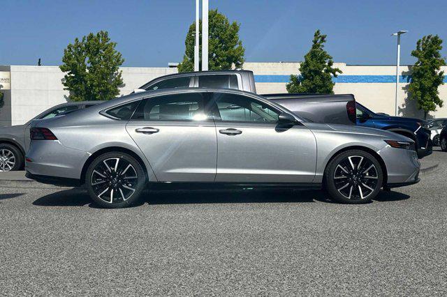 new 2024 Honda Accord Hybrid car