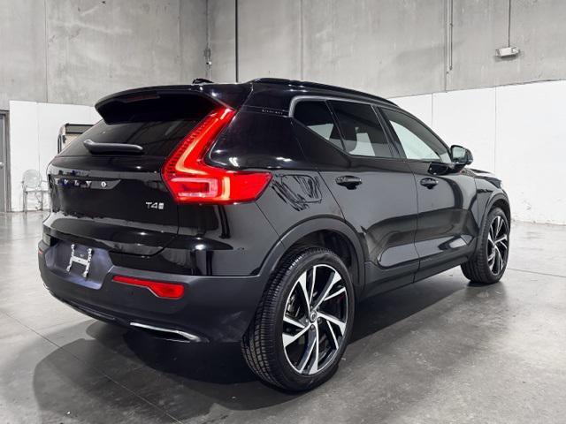 used 2020 Volvo XC40 car, priced at $19,995
