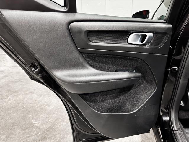 used 2020 Volvo XC40 car, priced at $19,995