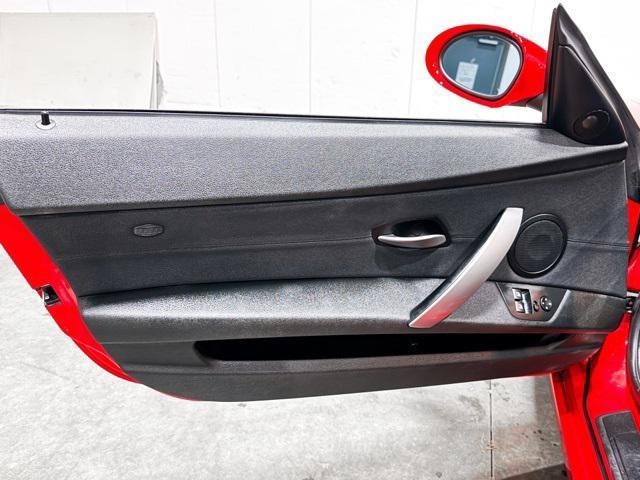 used 2005 BMW Z4 car, priced at $17,995