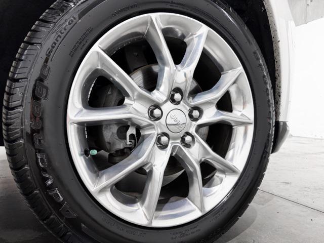 used 2016 Jeep Grand Cherokee car, priced at $19,995