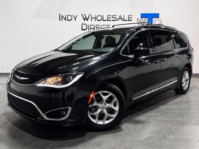 used 2017 Chrysler Pacifica car, priced at $14,394