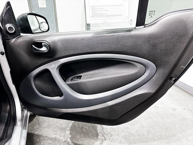 used 2016 smart ForTwo car, priced at $14,895