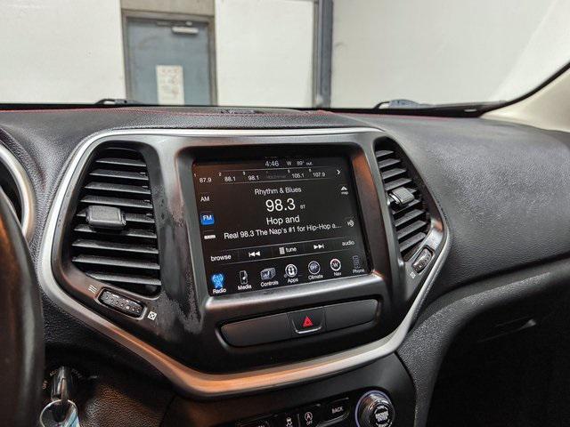 used 2015 Jeep Cherokee car, priced at $8,995
