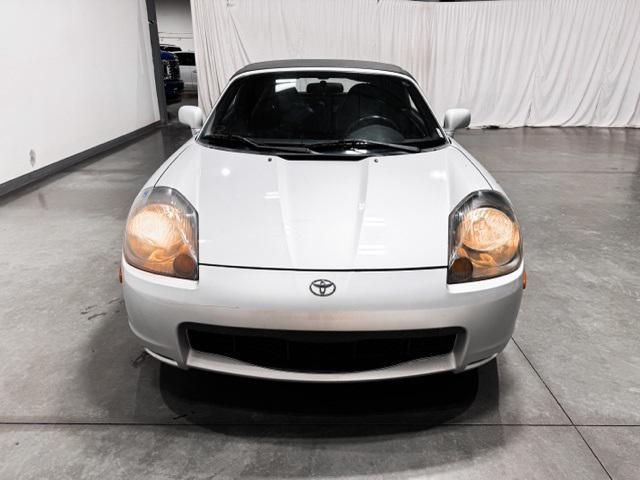 used 2000 Toyota MR2 car, priced at $9,995