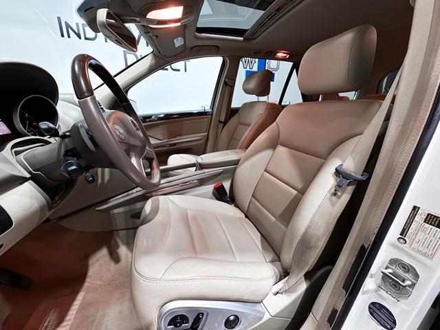 used 2011 Mercedes-Benz M-Class car, priced at $9,500