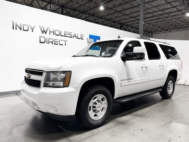 used 2013 Chevrolet Suburban car, priced at $18,495