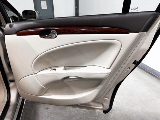 used 2008 Buick Lucerne car, priced at $9,995