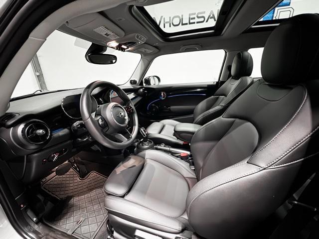 used 2024 MINI Hardtop car, priced at $29,995