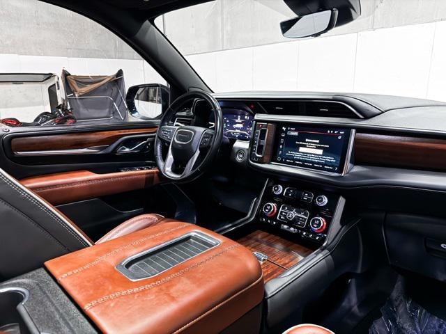used 2023 GMC Yukon XL car, priced at $67,605